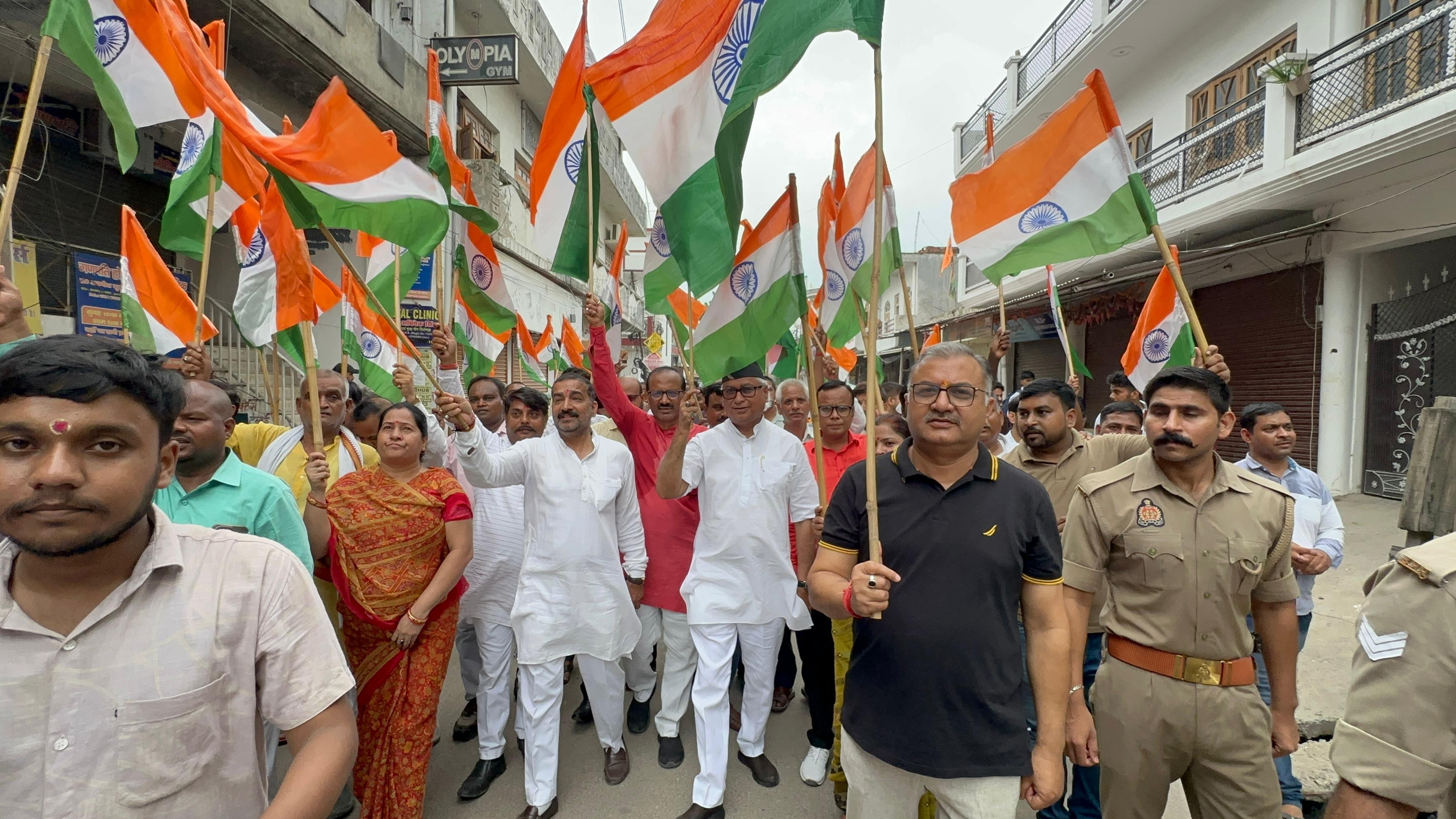 har-ghar-tiranga-yatra-lucknow-neeraj-bora.jpeg