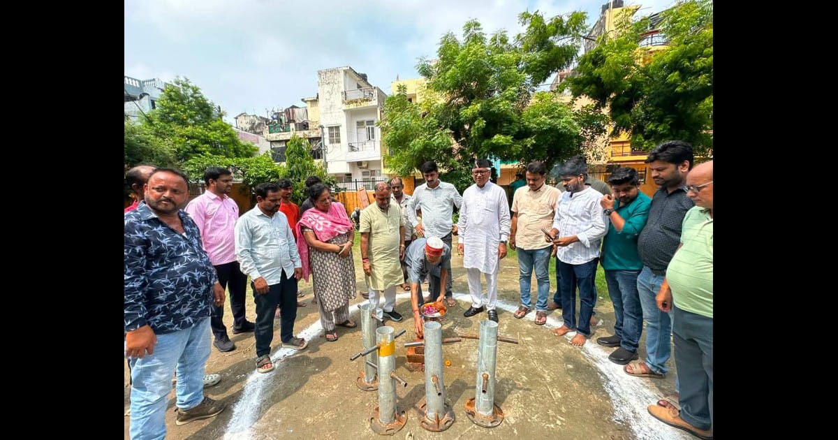 neeraj-bora-ayodhya-park-open-gym-bhoomi-pujan.jpg.jpeg