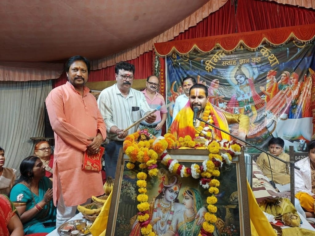 rajajipuram-bhagwat-katha-manoj-krishna-maharaj-lucknow.jpg